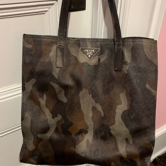 Prada camo tote bag - Picture 1 of 3